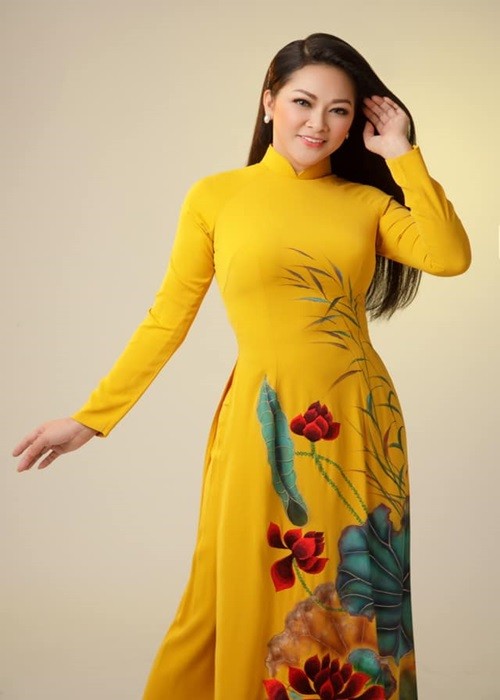 Hanh trinh 10 nam chong choi khoi u trong nao cua Nhu Quynh