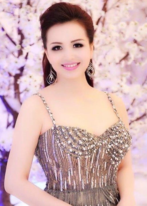 Dan hoa hau Viet kien thuc sieu dinh, lay chong dai gia