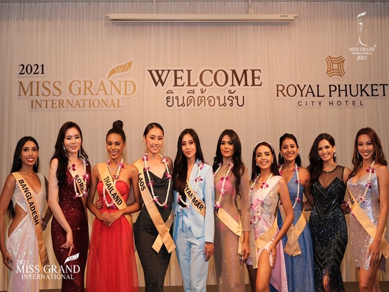 Thuy Tien mac goi cam hut ong kinh BTC Miss Grand International-Hinh-3