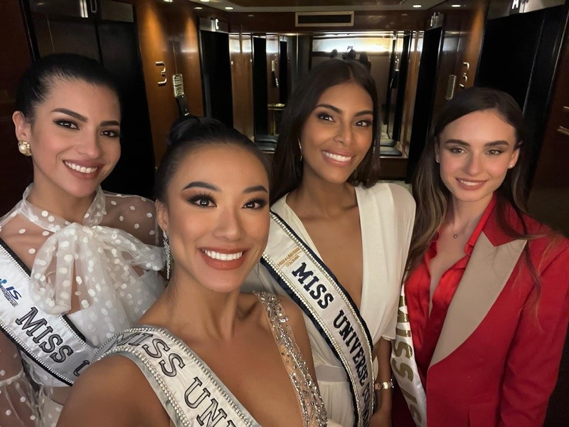 Nhap cuoc, Kim Duyen do sac dan doi thu dang gom tai Miss Universe-Hinh-7