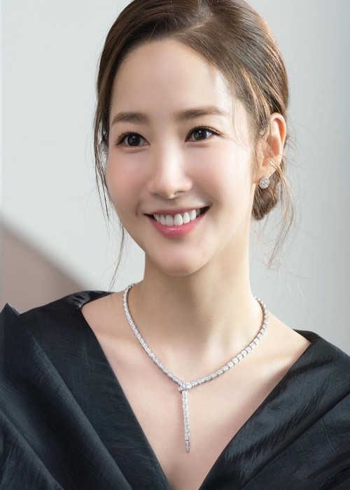 Nhan sac me hoac cua “bau vat quoc dan” xu Han Park Min Young-Hinh-7