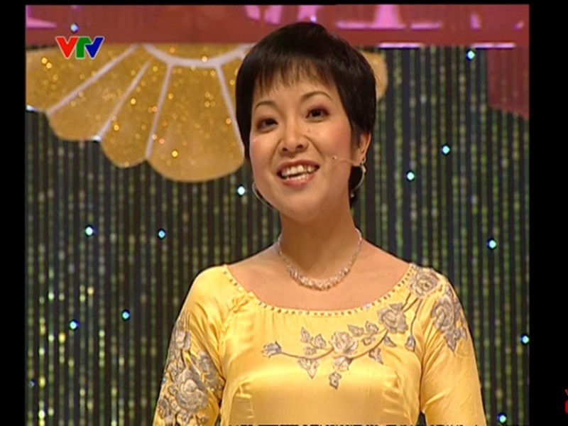 Nhin lai loat anh MC Thao Van dan chuong trinh Tao Quan-Hinh-5