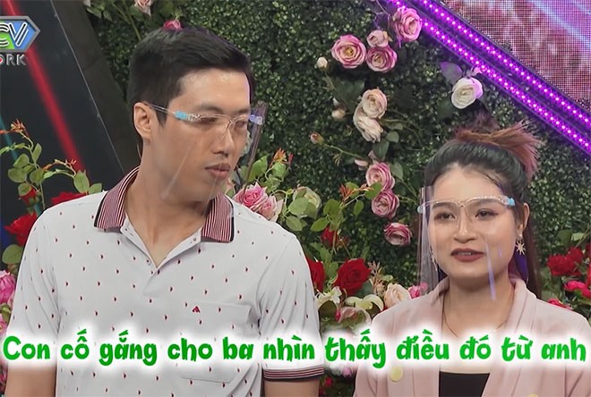 Toi show hen ho, co gai noi mot cau khien ban trai va ca san khau vo oa-Hinh-10