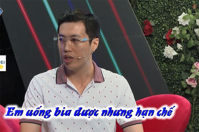 Toi show hen ho, co gai noi mot cau khien ban trai va ca san khau vo oa-Hinh-2