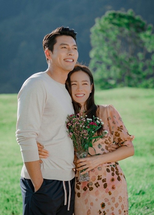 Tinh su cua Hyun Bin - Son Ye Jin truoc khi thong bao ket hon