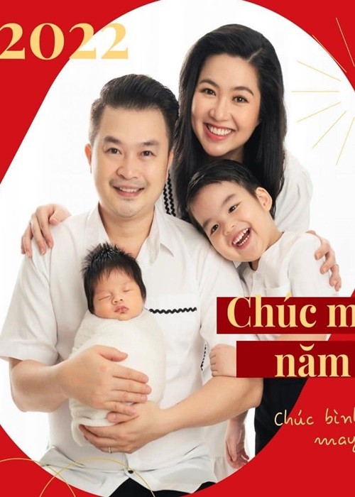 Hanh phuc vien man cua Le Khanh ben chong kem tuoi va hai con-Hinh-6