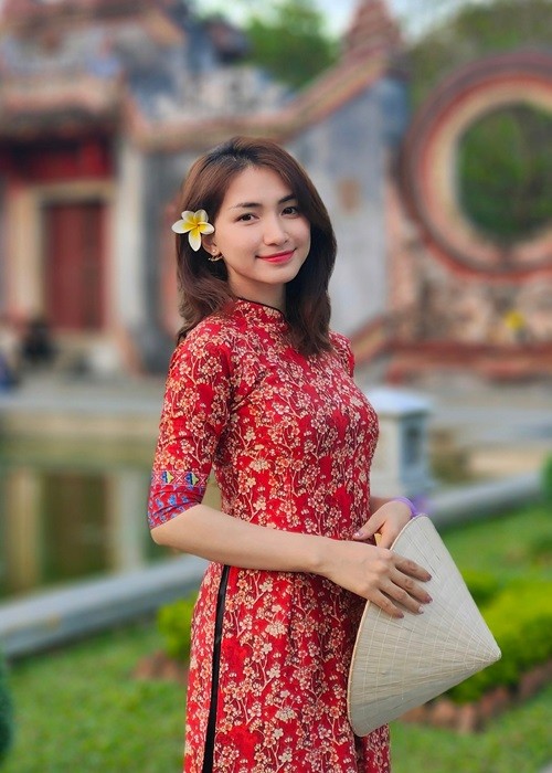 Anh ngot hon duong truoc chia tay cua Hoa Minzy va thieu gia Minh Hai-Hinh-15