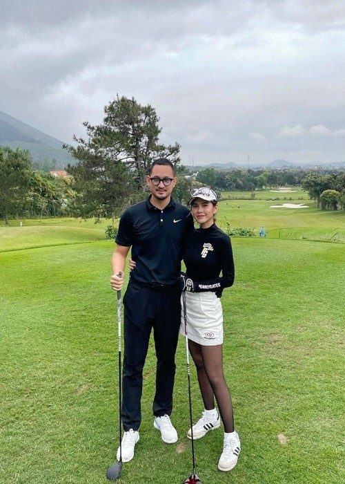 Thu choi golf sang chanh, ton kem tien bac cua hang loat my nhan Viet-Hinh-7