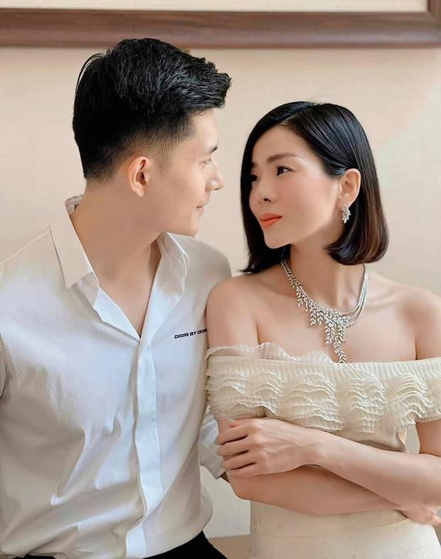 Lam Bao Chau viet thiep mui man gui Le Quyen, tuyen bo 3 chu?-Hinh-7