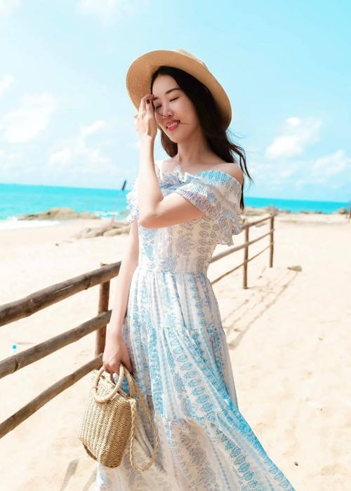 Chan dung A hau Ao dai nhan mua chung lo dat cung Ngoc Trinh-Hinh-12