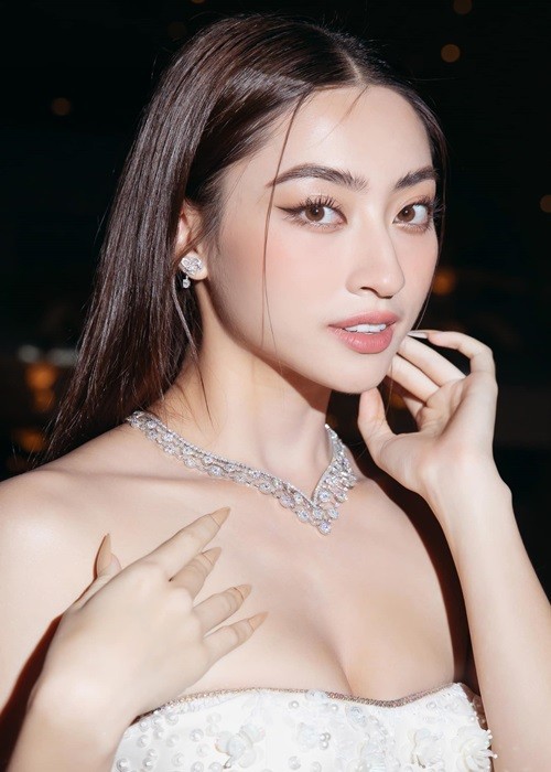 Tinh truong cua top 3 Miss World Vietnam 2019 truoc khi het nhiem ky-Hinh-10