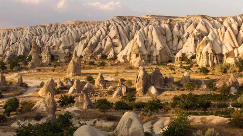 Kham pha thanh pho ngam cua Cappadocia, noi chua duoc 20.000 nguoi