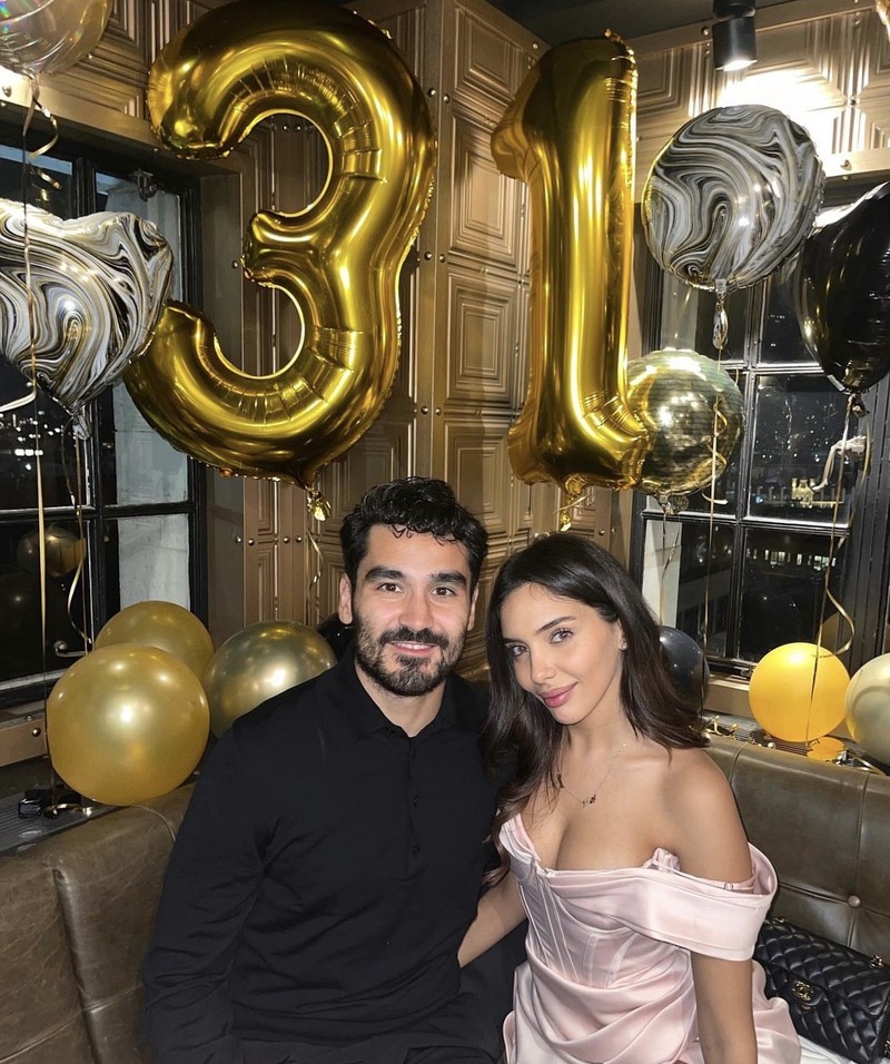 Co vo nong bong cua Ilkay Gundogan-Hinh-2