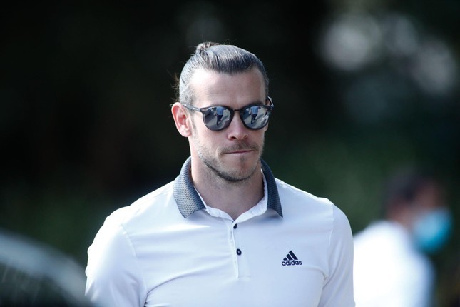 Gareth Bale bi cam danh golf o World Cup 2022