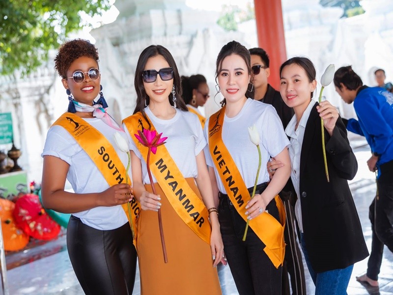 Nhan sac dien vien Kim Oanh dang quang Mrs Grand International-Hinh-12