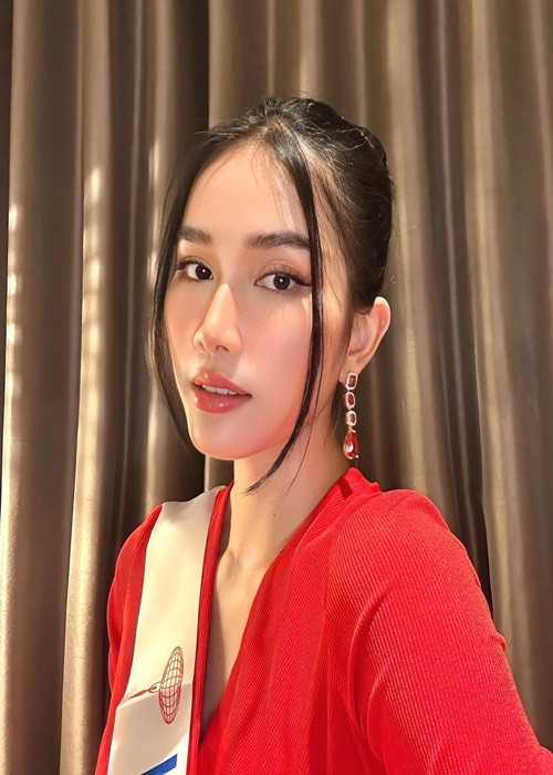 A hau Phuong Anh rang ro ben dan thi sinh Miss International 2022-Hinh-3