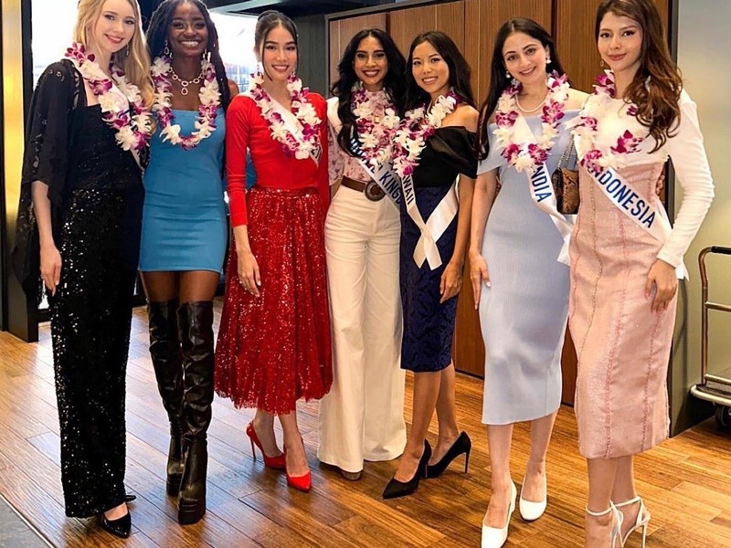 A hau Phuong Anh rang ro ben dan thi sinh Miss International 2022-Hinh-4