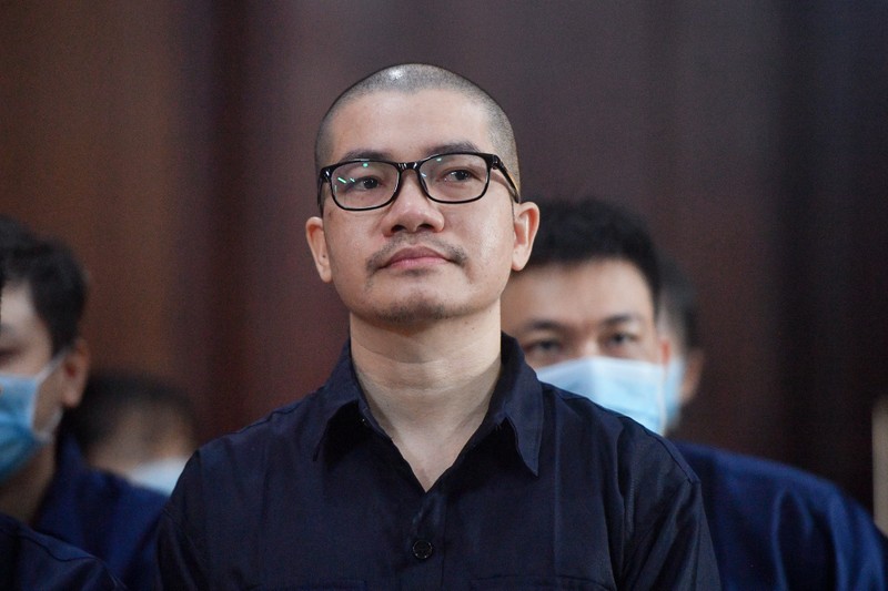 Nguyen Thai Luyen noi Alibaba co du tien tra lai khach hang