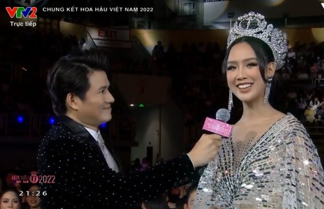 Huynh Thi Thanh Thuy dang quang Hoa hau Viet Nam 2022-Hinh-8