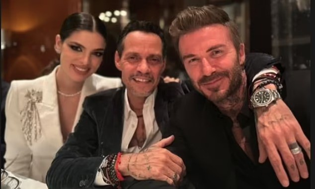 Vo chong David Beckham va dan sao du tiec cuoi A hau Hoan vu 2021-Hinh-12