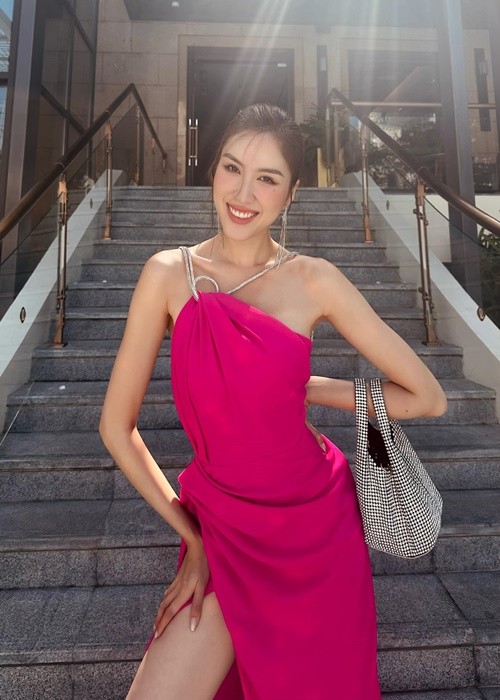 Thanh Thanh Huyen mac ho bao truoc ban ket Miss Charm 2023-Hinh-2