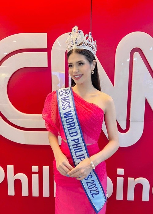 Loat doi thu dang gom cua Mai Phuong o Miss World 2023-Hinh-6