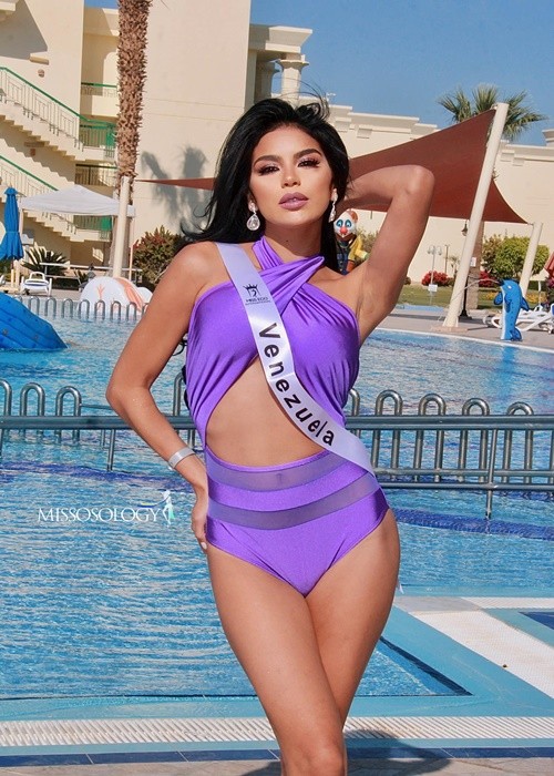 Thanh Ha khoe ve goi cam o Miss Eco International 2023-Hinh-10