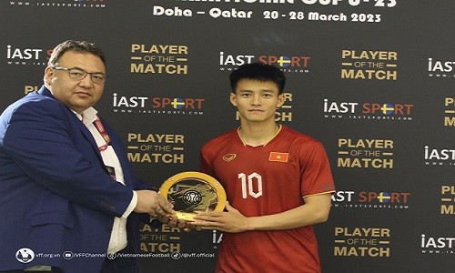 Tien dao U23 Viet Nam duoc vinh danh o Doha Cup