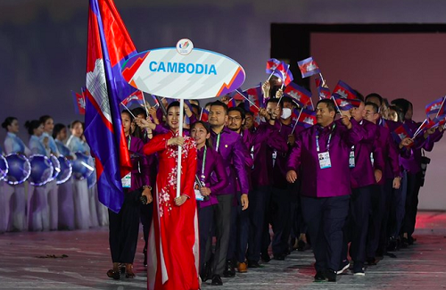Campuchia tang quan gap 8 lan, chi tieu huy chuong gap doi SEA Games 31