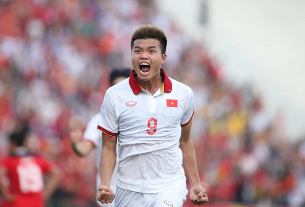 Tien dao U22 Viet Nam phai chia se ngoi Vua pha luoi SEA Games 32