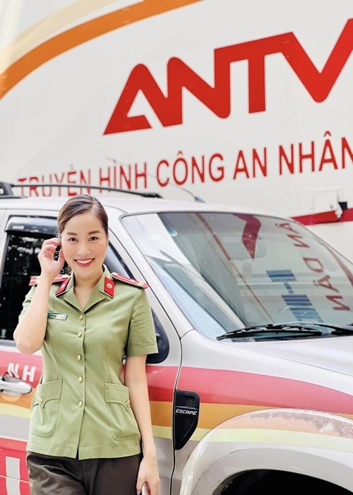 Cuoc song cua Minh Huong va dan sao “Nhat ky Vang Anh”-Hinh-2