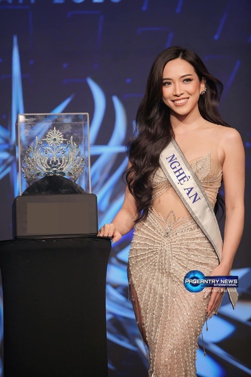 Huong Ly, chi gai Nam Em vao top 18 Miss Universe Vietnam 2023-Hinh-6