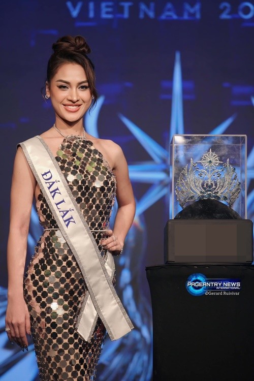 Huong Ly, chi gai Nam Em vao top 18 Miss Universe Vietnam 2023-Hinh-7