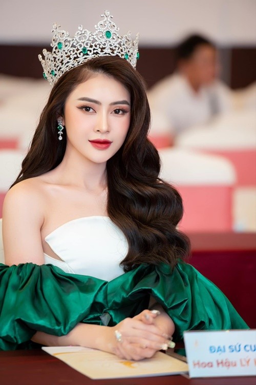 Ly Kim Thao bi tai nan, rut khoi Miss Universe Vietnam... nhan sac co anh huong?-Hinh-5
