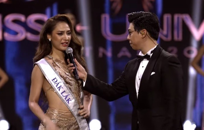 Bui Quynh Hoa dang quang Miss Universe Vietnam 2023-Hinh-4
