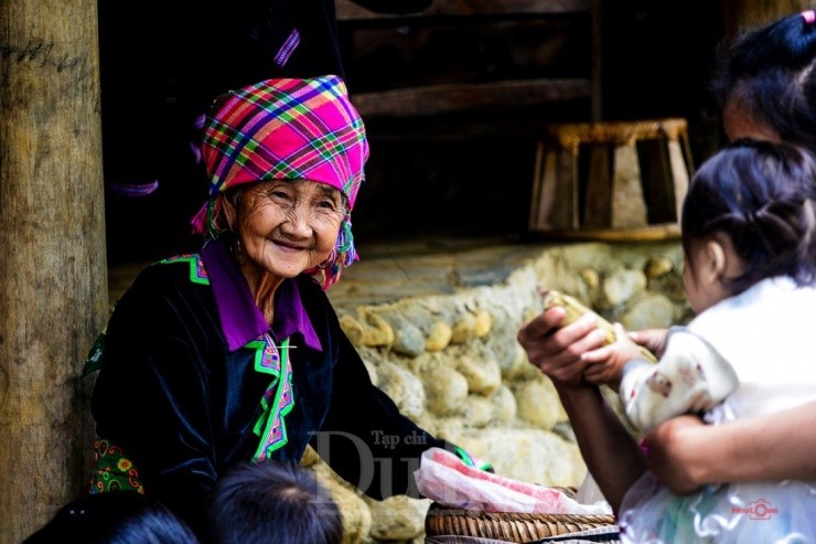 Den Suoi co vang trai nghiem giac ngu trong may gio-Hinh-3