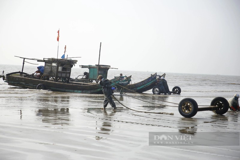 Thang Gieng, ngu dan Thanh Hoa go ca trich moi tay-Hinh-9