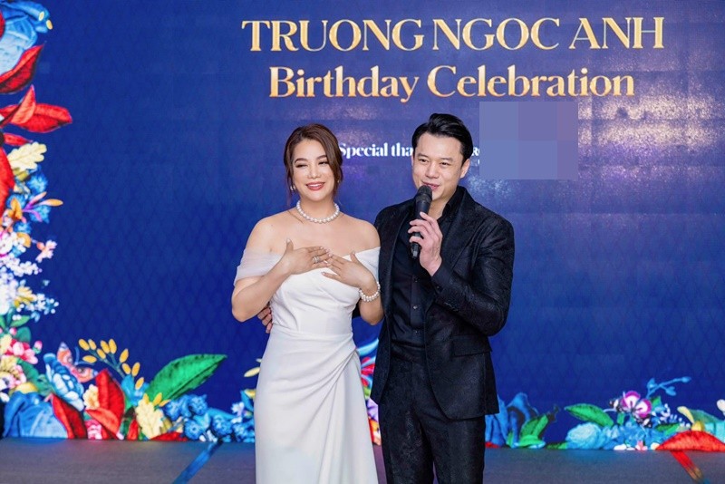 Truong Ngoc Anh du su kien sau tin don chia tay Anh Dung-Hinh-10