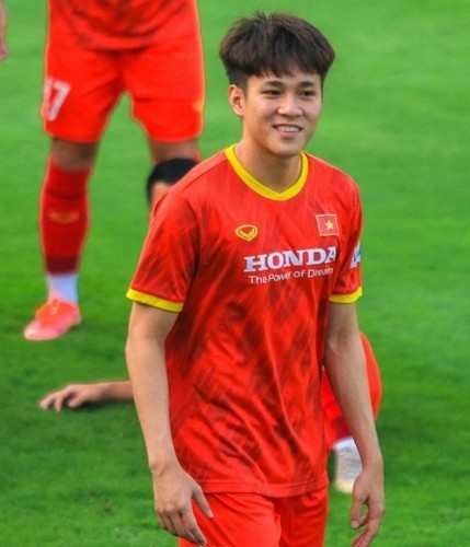 Voc dang nong bong cua ban gai cuu sao U23 Viet Nam-Hinh-12