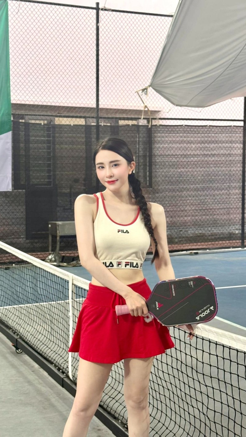 Quynh Nga, Quynh Kool mac do ngu di tap pickleball-Hinh-2