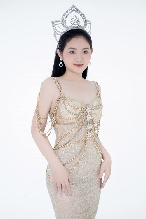 Nhan sac Hoa hau Mai Anh sap lay chong dai gia hon 16 tuoi-Hinh-6