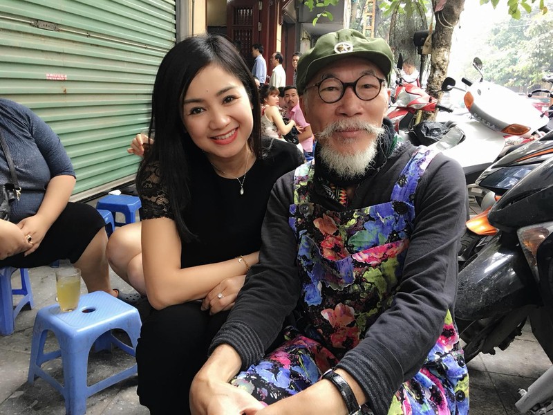 The truth about People's Artist Hoang Ha Tung's love for Thu Ha - 