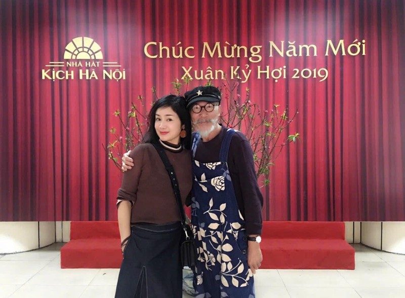 The truth about People's Artist Hoang Ha Tung's love for Thu Ha - 