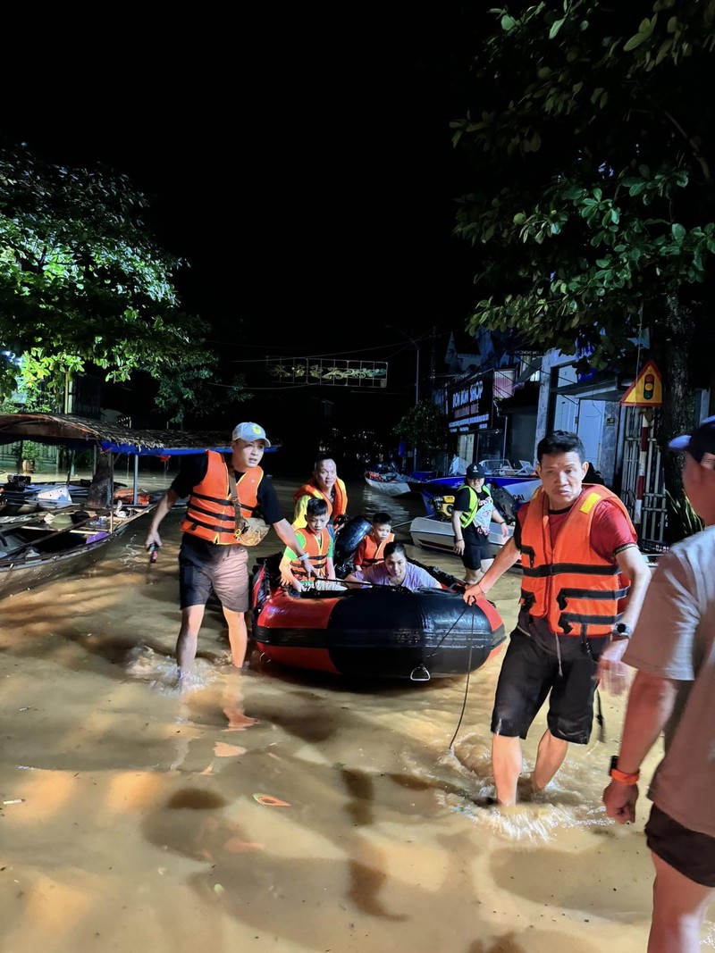 Nhung thay doi bat ngo cua Hong Dang - Ho Hoai Anh-Hinh-2