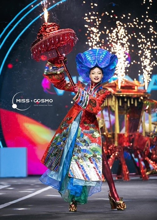 Hanh trinh den top 5 Miss Cosmo 2024 cua Bui Xuan Hanh-Hinh-8