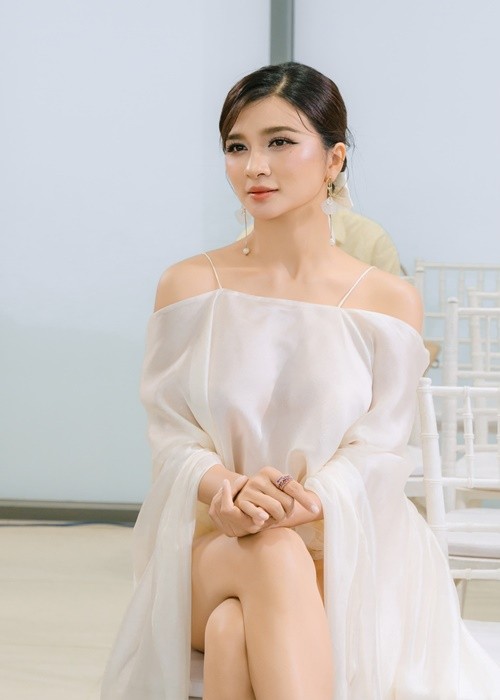 Ve goi cam cua dien vien dong vo Ly Hung trong phim moi-Hinh-4