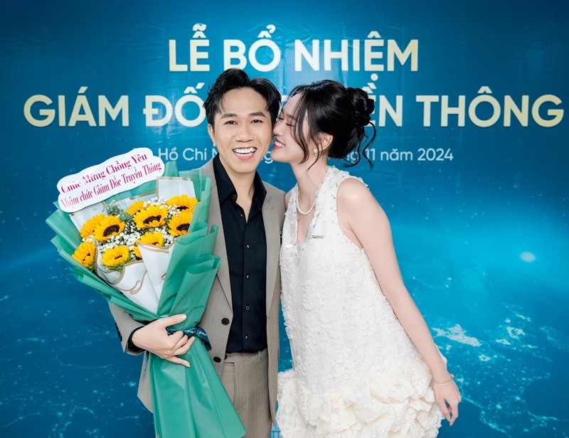 Dien vien Anh Duc va vo kem 12 tuoi du lich My-Hinh-9