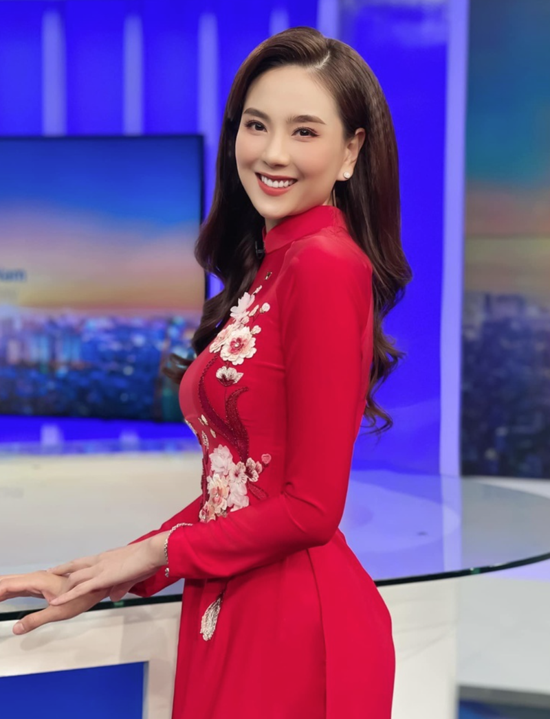 Hai BTV thoi tiet xinh dep cua VTV tung do vo hon nhan-Hinh-3