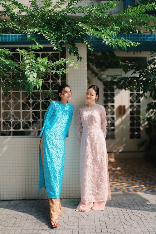 Tet Nguyen dan 2025, my nhan Viet dua nhau dien ao dai-Hinh-3