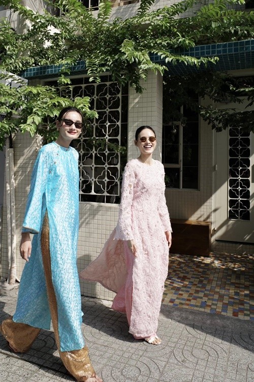 Tet Nguyen dan 2025, my nhan Viet dua nhau dien ao dai-Hinh-4